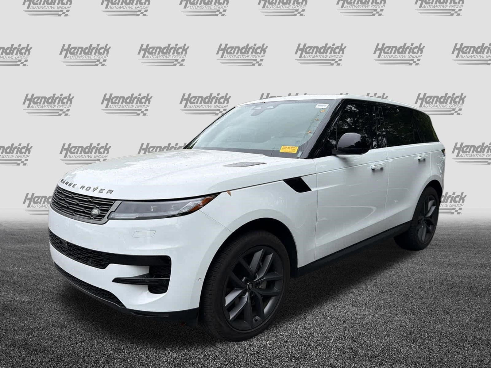 2025 Land Rover Range Rover Sport SE photo 5