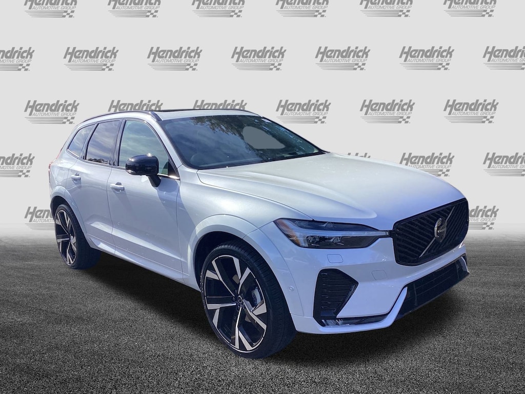 New 2026 Volvo XC60 B5 Ultra SUV