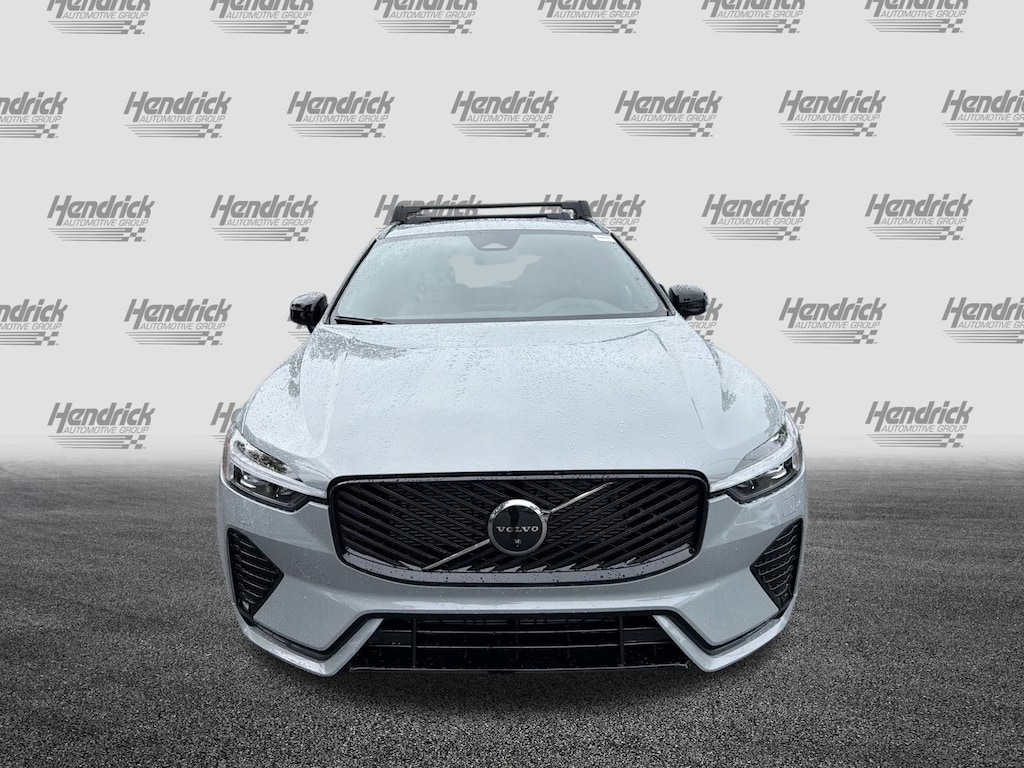 New 2026 Volvo XC60 B5 Plus SUV