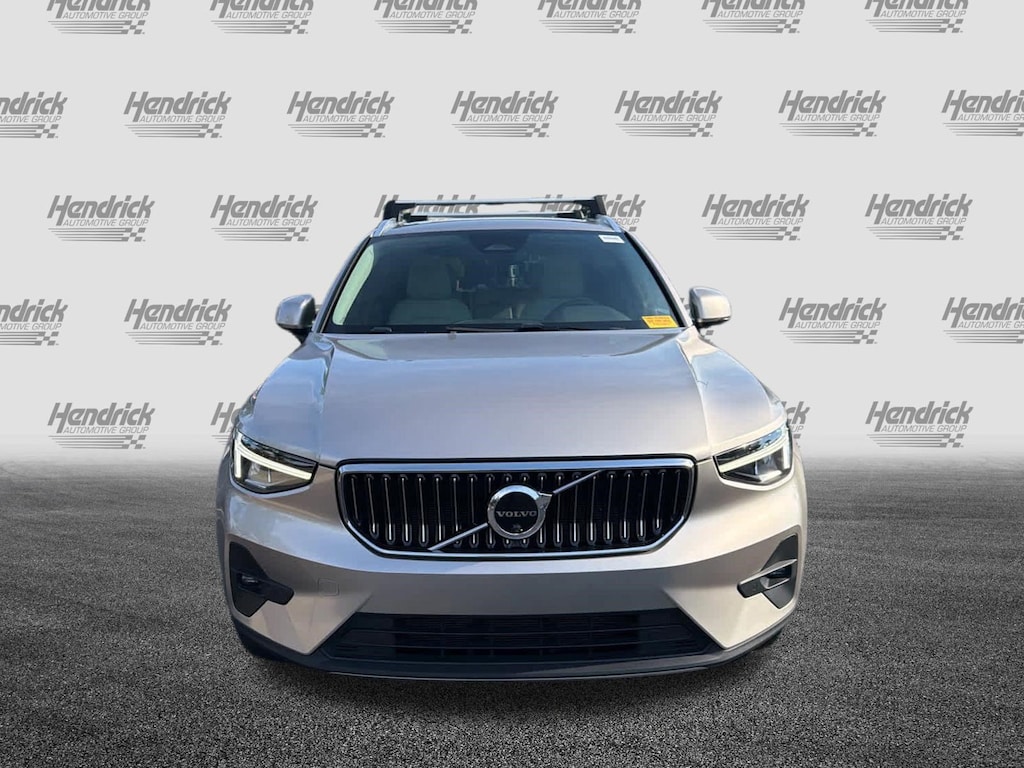 Used 2023 Volvo XC40 Plus Bright Theme SUV