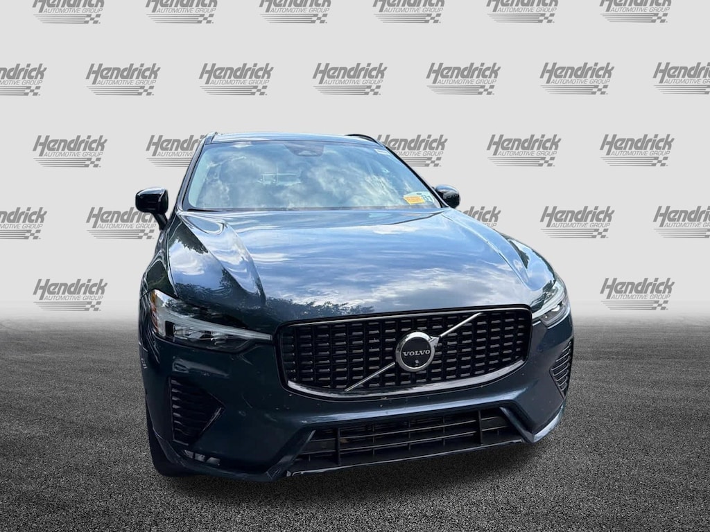 Used 2024 Volvo XC60 Plus Dark Theme SUV