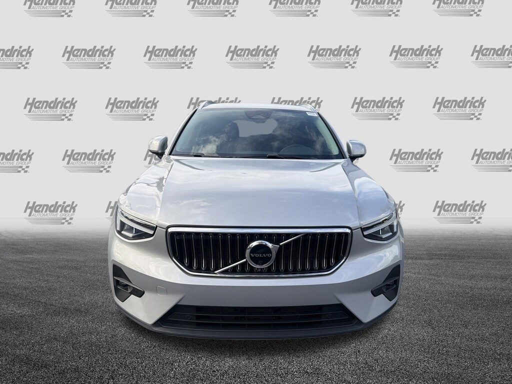 Certified 2023 Volvo XC40 Plus Bright Theme SUV