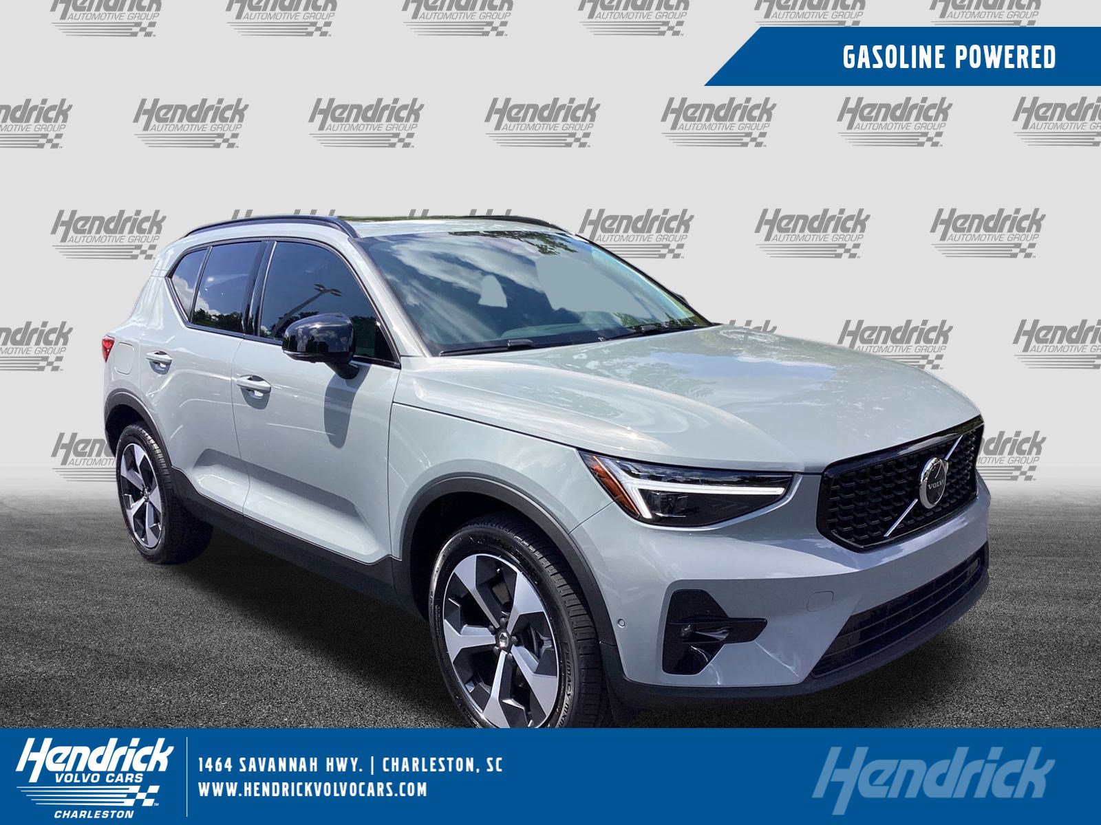 2026 Volvo XC40 Plus's photo