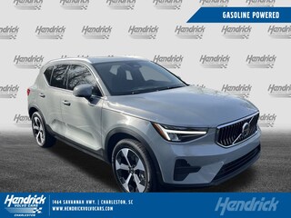 2025 Volvo XC40 B5 Core Bright Theme SUV