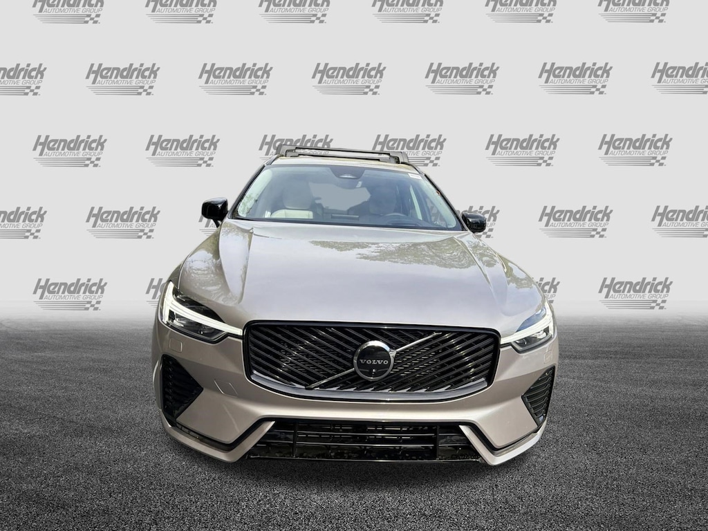 New 2026 Volvo XC60 B5 Ultra SUV