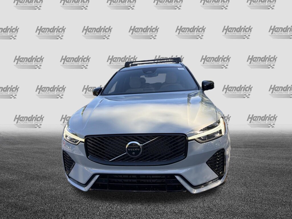 New 2026 Volvo XC60 B5 Plus SUV