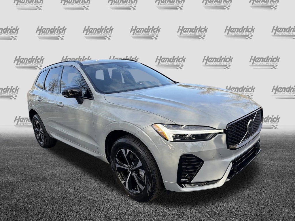 New 2026 Volvo XC60 B5 Core SUV