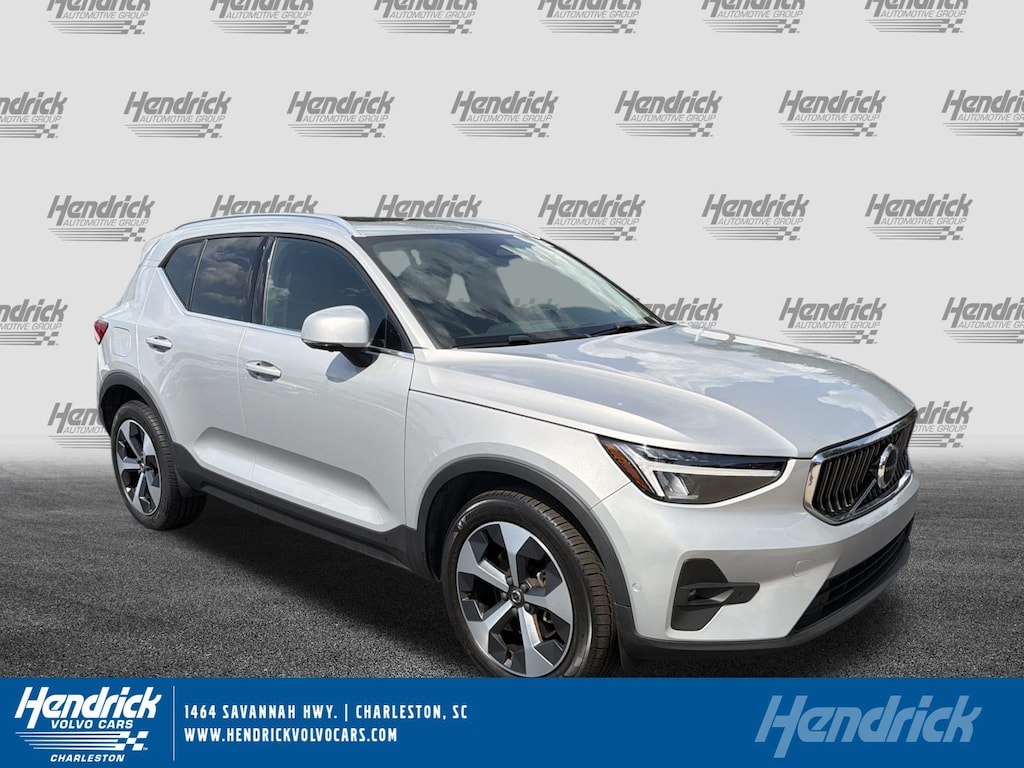 Certified 2023 Volvo XC40 Plus Bright Theme SUV