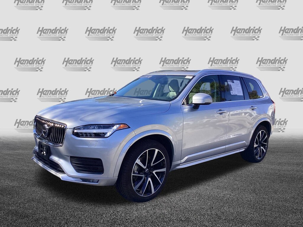 Certified 2022 Volvo XC90 Momentum SUV