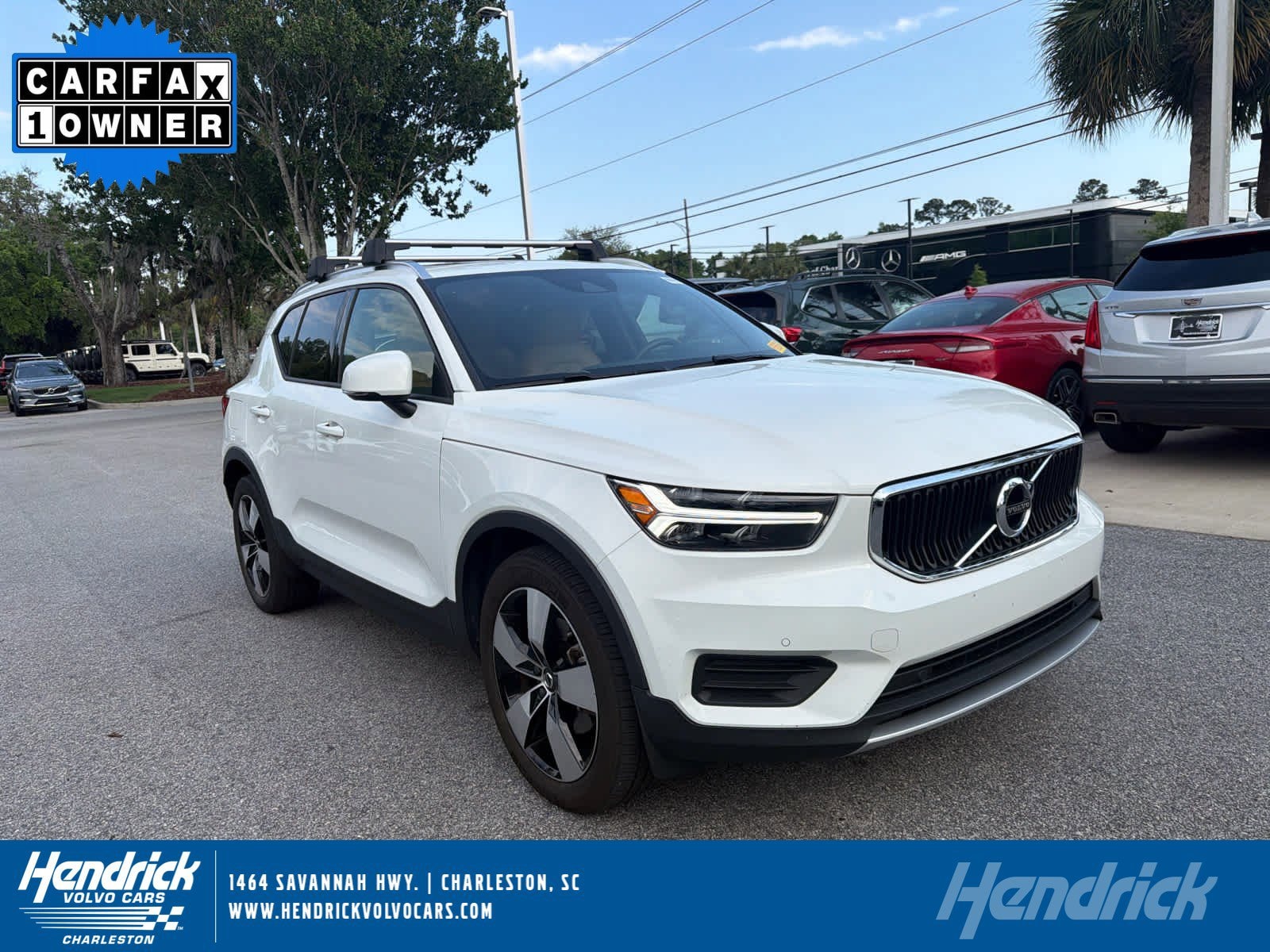 2020 Volvo XC40 Momentum