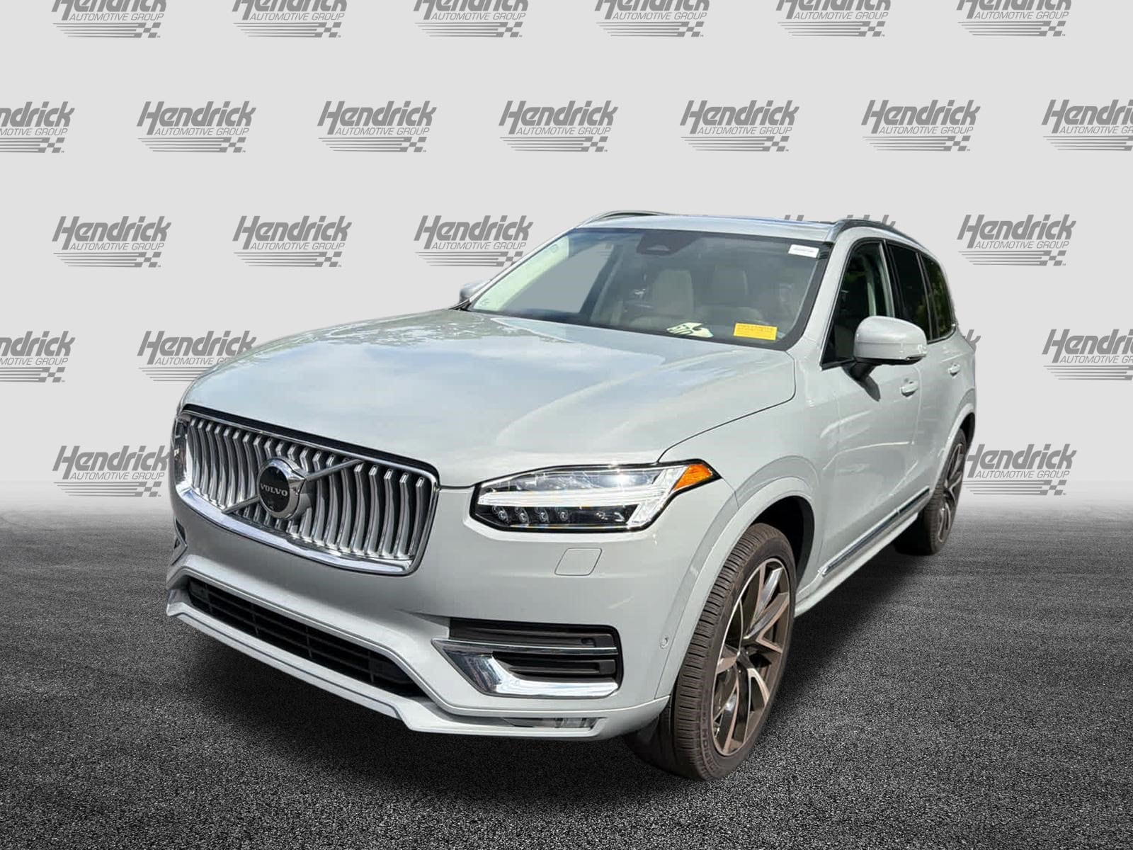 Volvo XC90 Plus