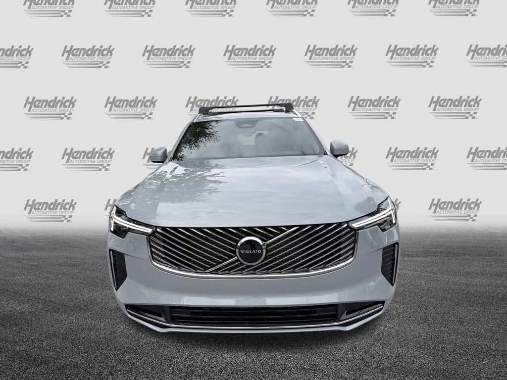 New 2026 Volvo XC90 B5 Core SUV