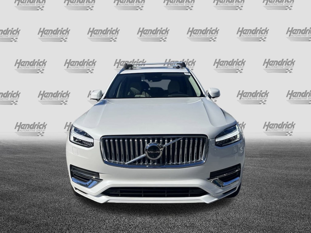 Certified 2025 Volvo XC90 Plug-In Hybrid Plus SUV