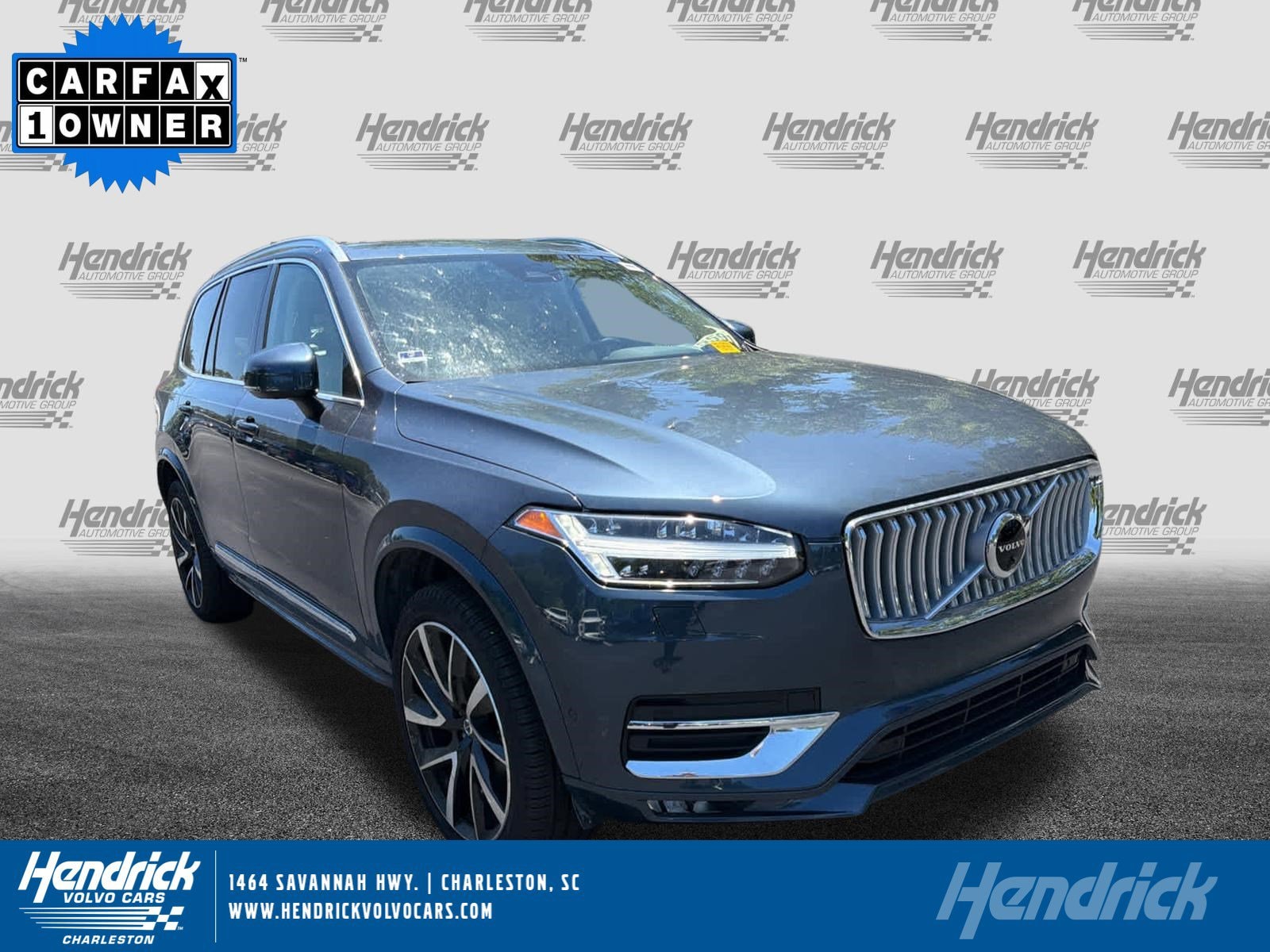 2025 Volvo XC90 B5 Plus Bright 4WD's photo