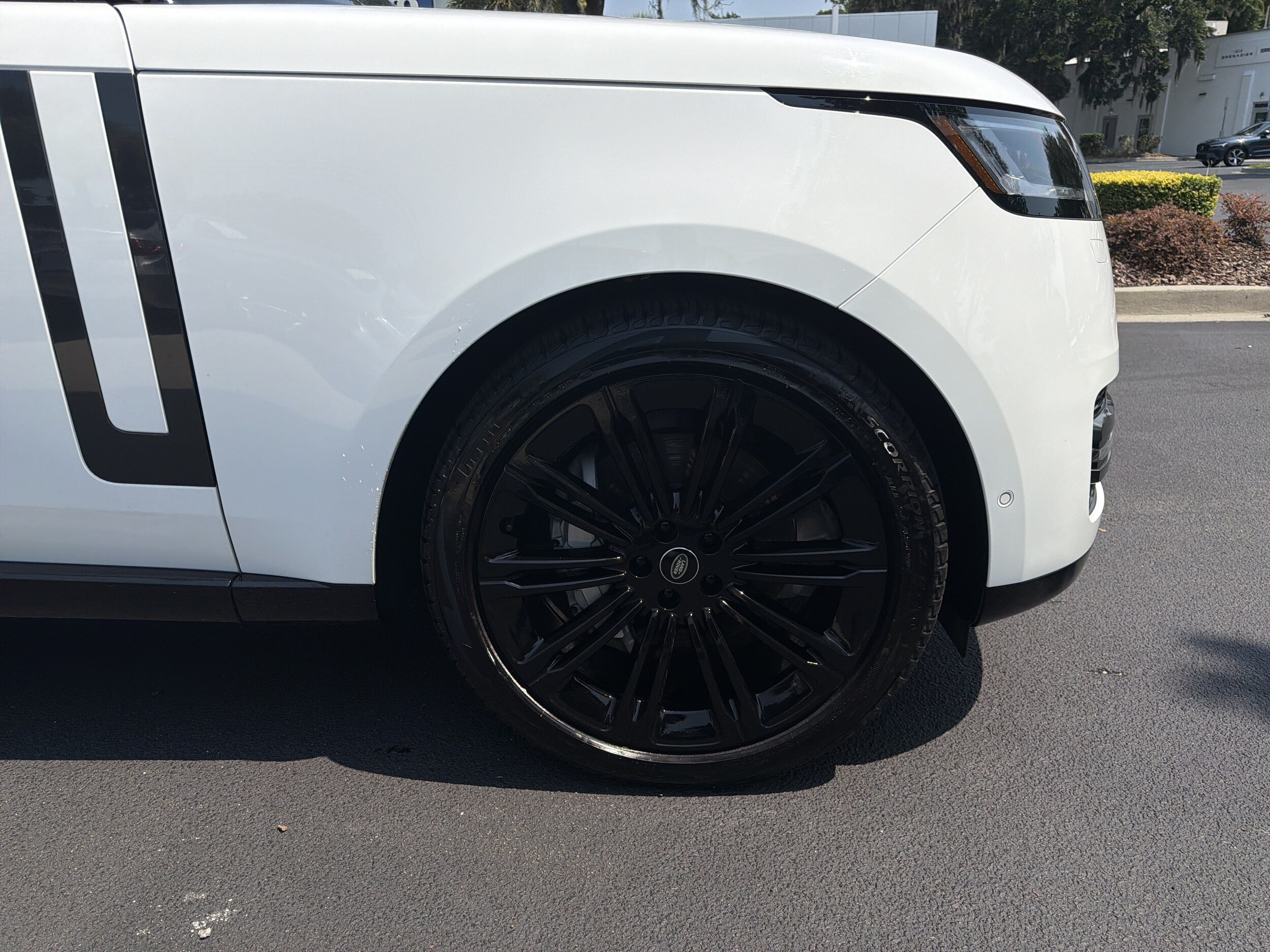 2022 Land Rover Range Rover Base - Photo 13