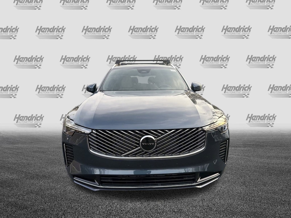 New 2026 Volvo XC90 B5 Core SUV