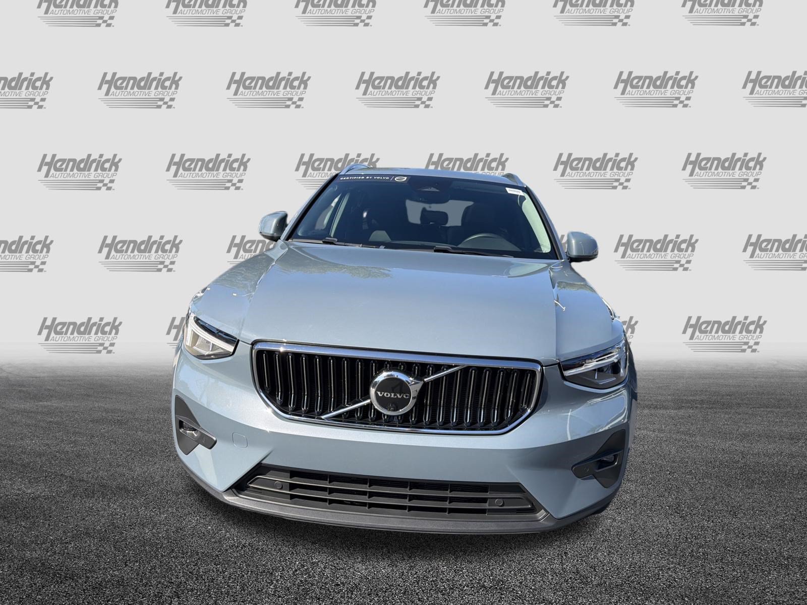 Certified 2023 Volvo XC40 Plus Bright Theme SUV