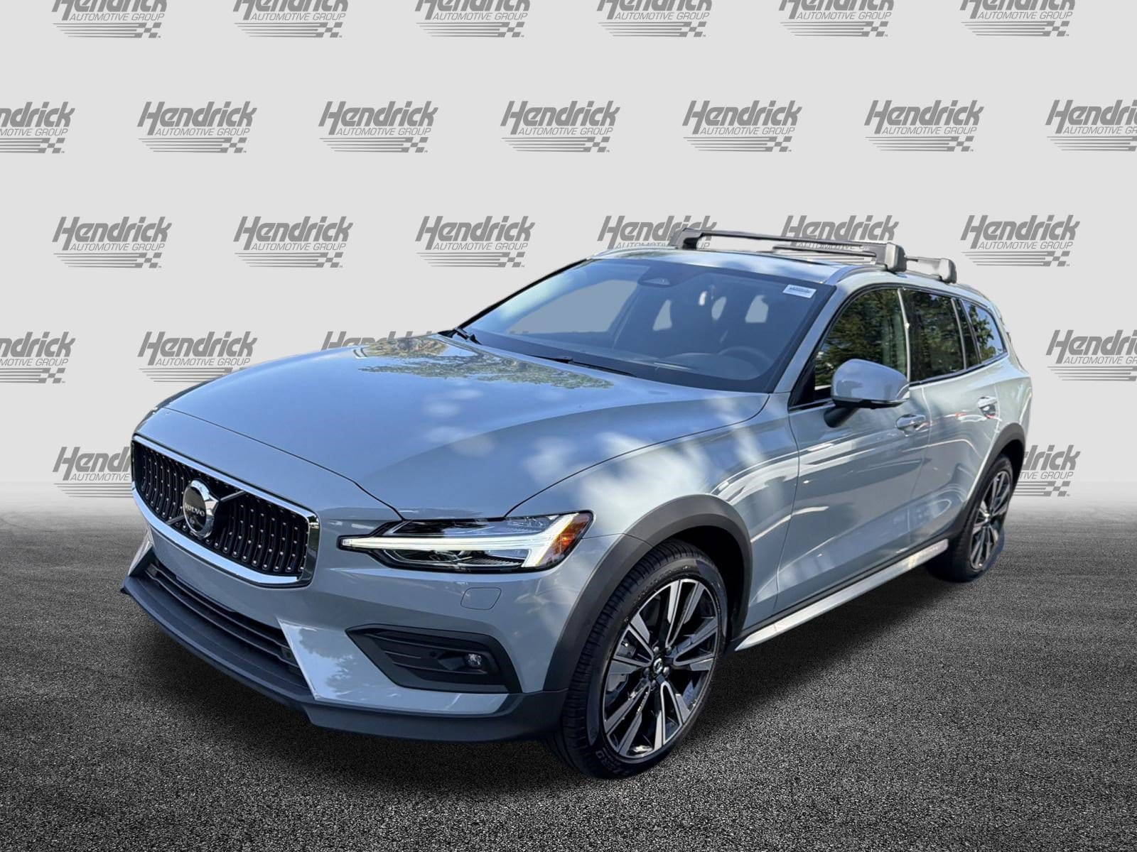 Volvo V60 Cross Country B5 Ultra