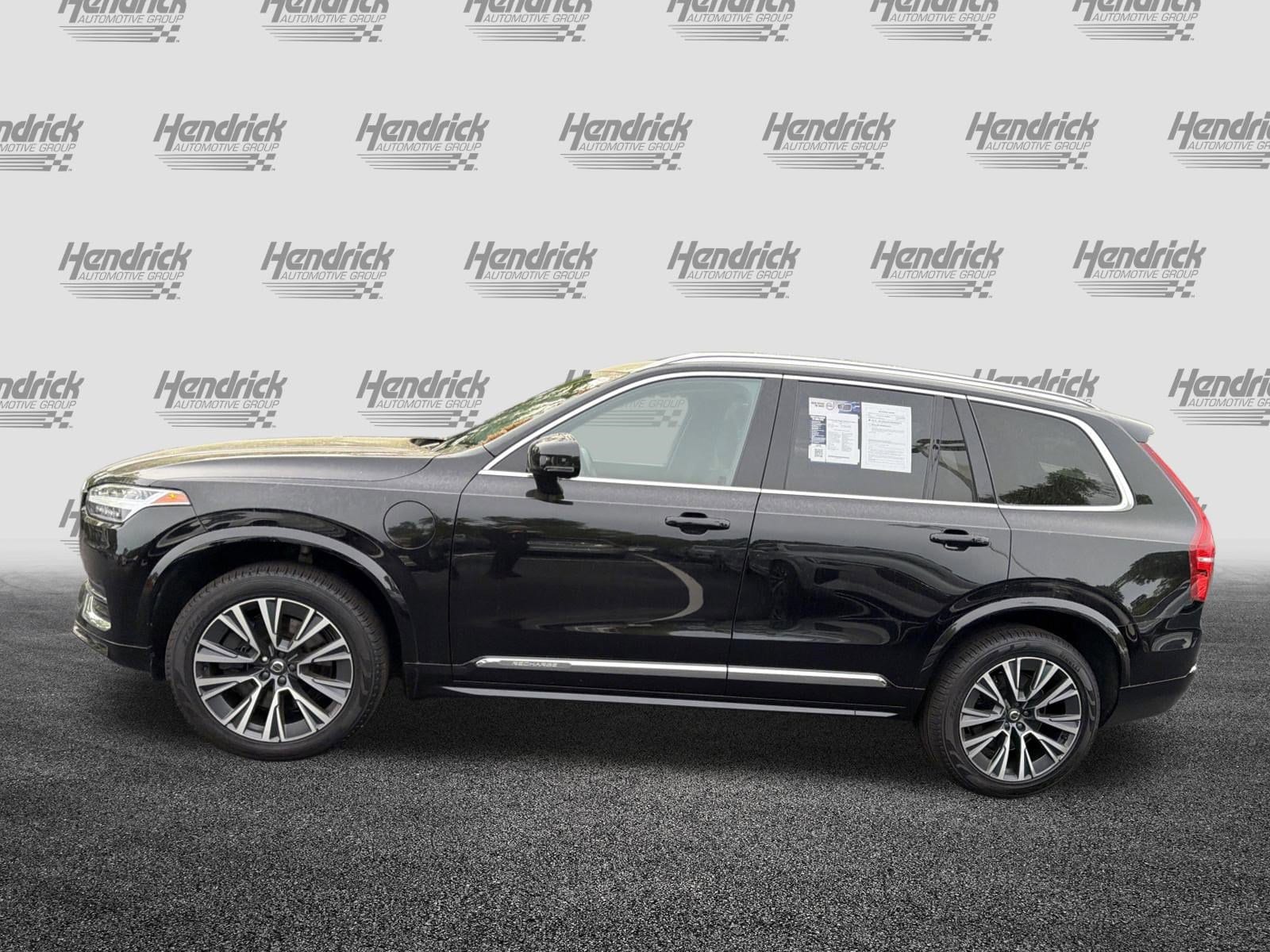 2022 Volvo XC90 Recharge Plug-In Hybrid Inscription Expression photo 6