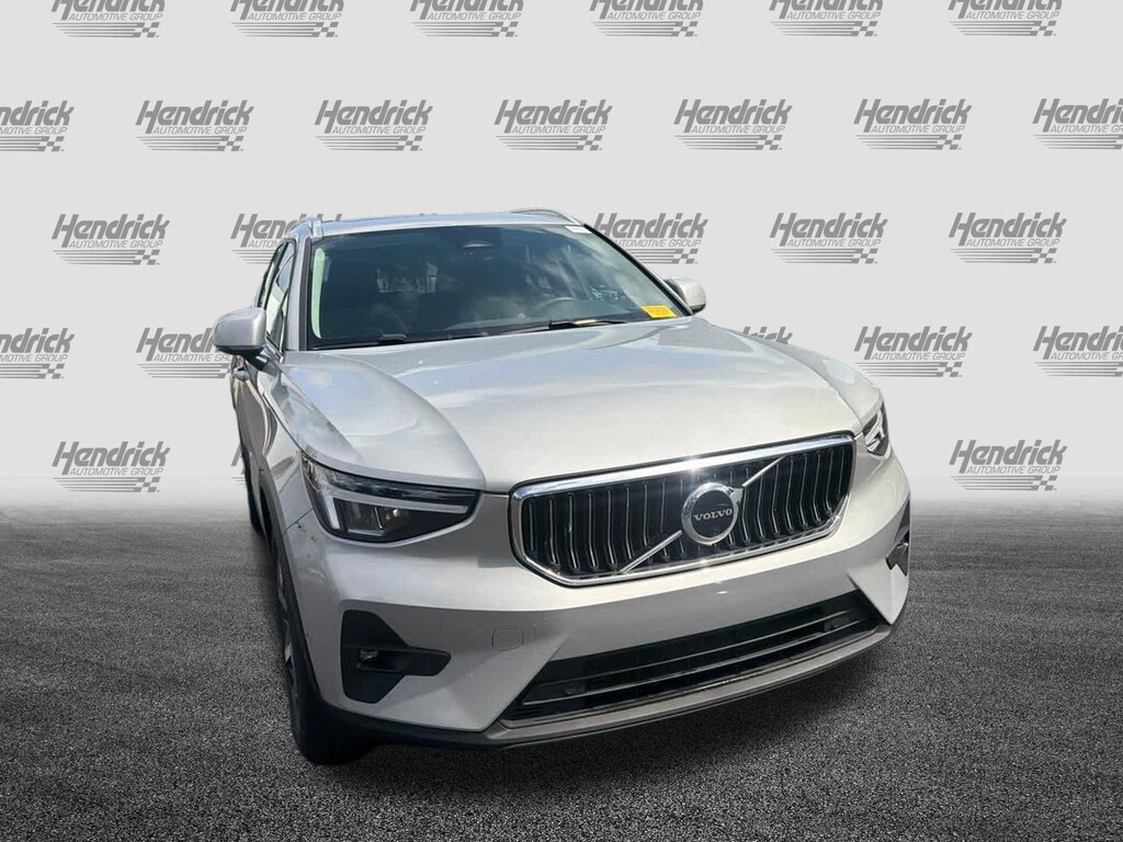 Used 2023 Volvo XC40 Plus Bright Theme SUV