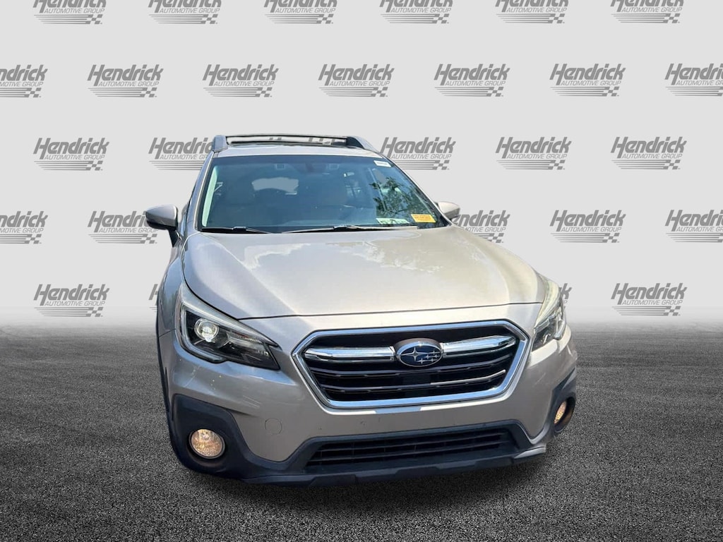 Used 2018 Subaru Outback Limited SUV