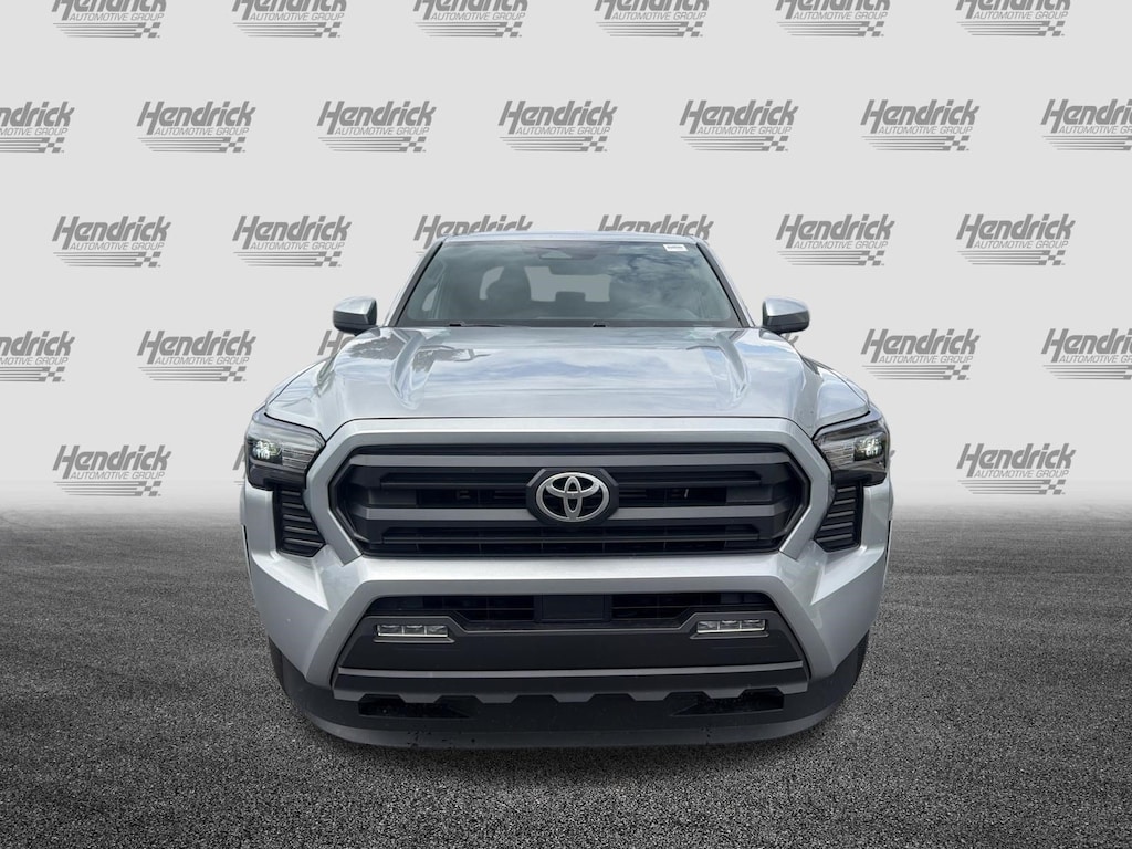 Used 2025 Toyota Tacoma 4WD SR5 Pickup