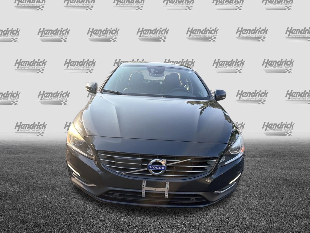 Used 2015 Volvo S60 T5 Platinum Sedan