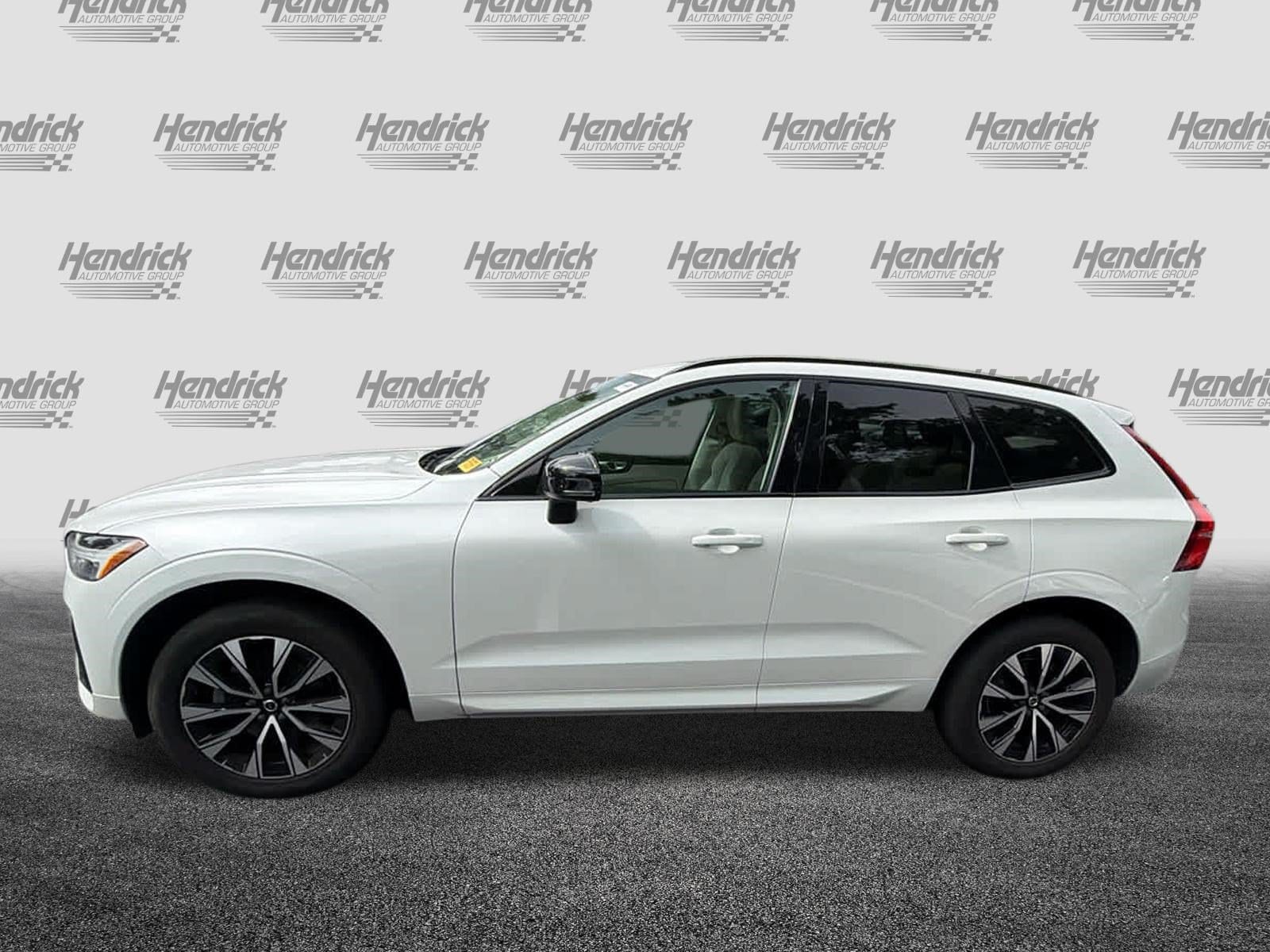 Volvo XC60 Core Dark Theme