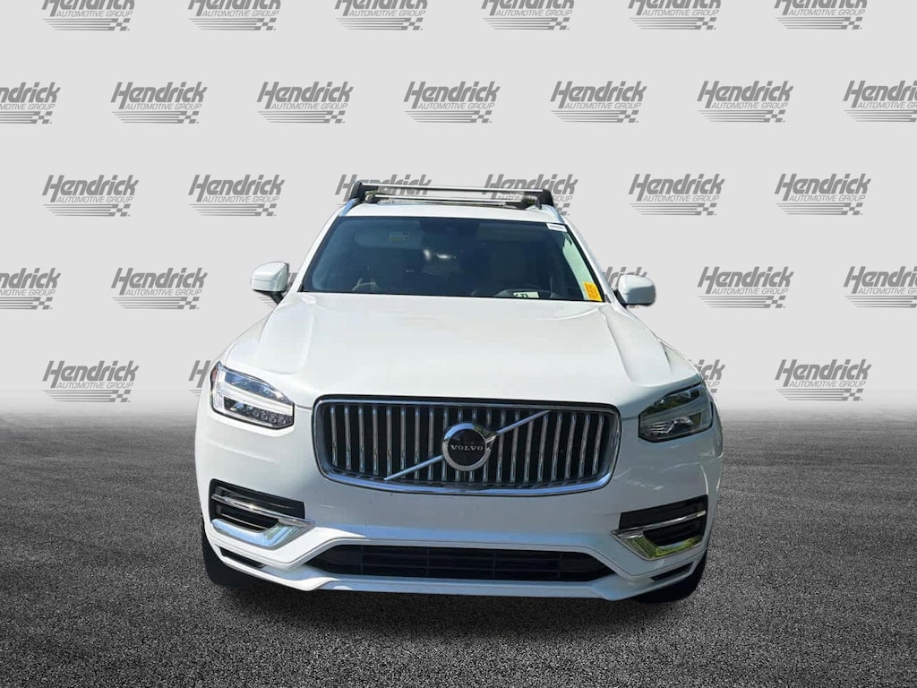 Used 2022 Volvo XC90 Recharge Plug-In Hybrid Inscription Expression SUV