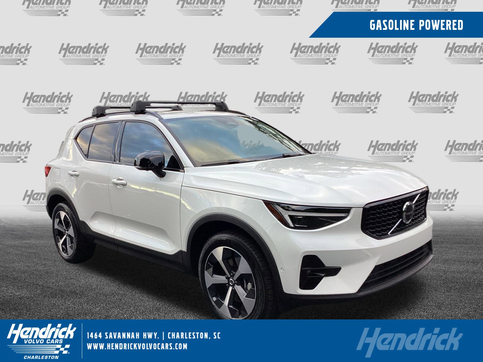 2026 Volvo XC40 Plus's photo