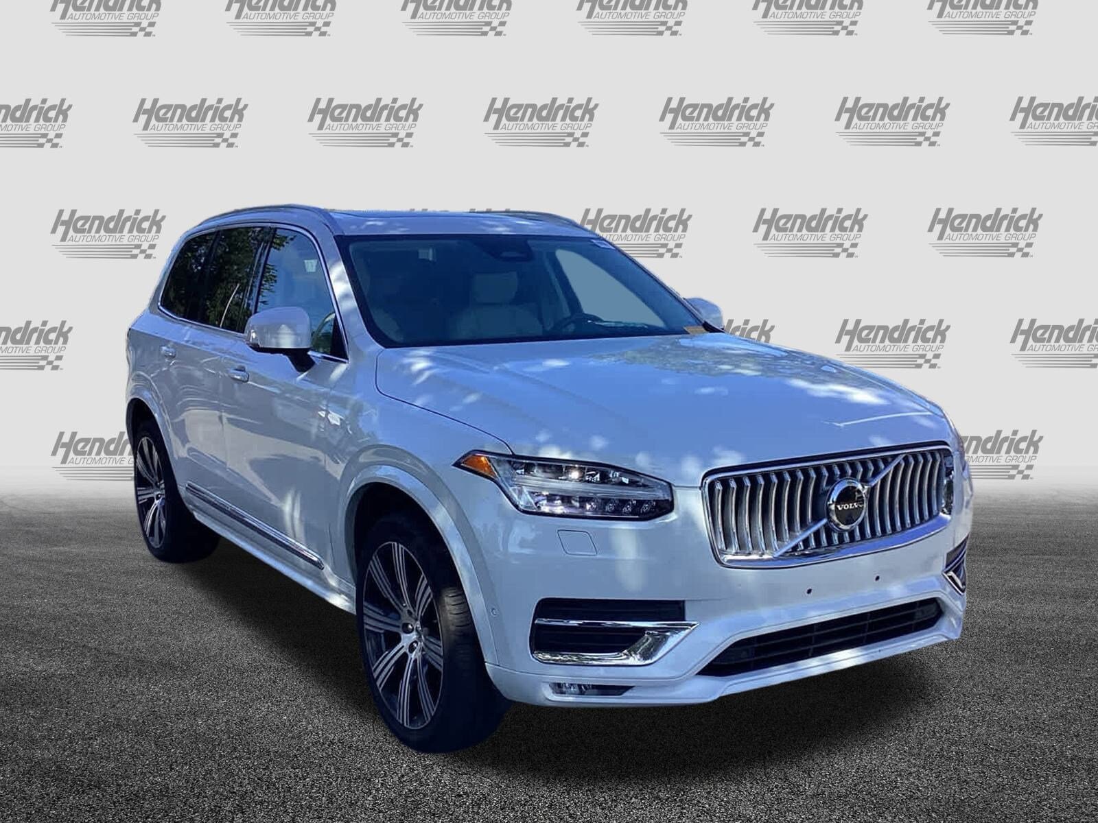 2023 Volvo XC90 Ultimate photo 2