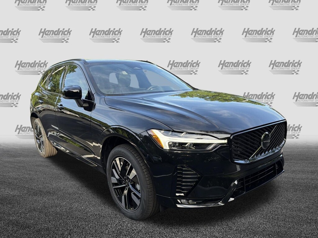 New 2026 Volvo XC60 B5 Core SUV