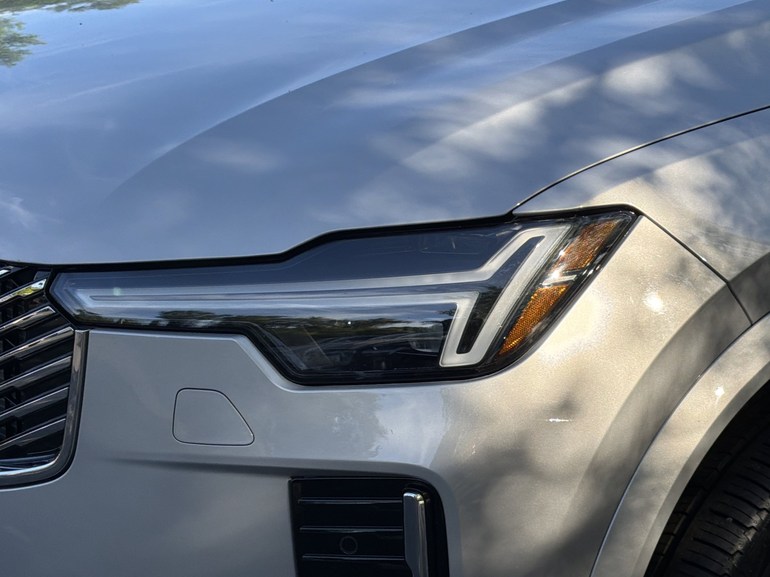 2025 Volvo XC90 Plus photo 5