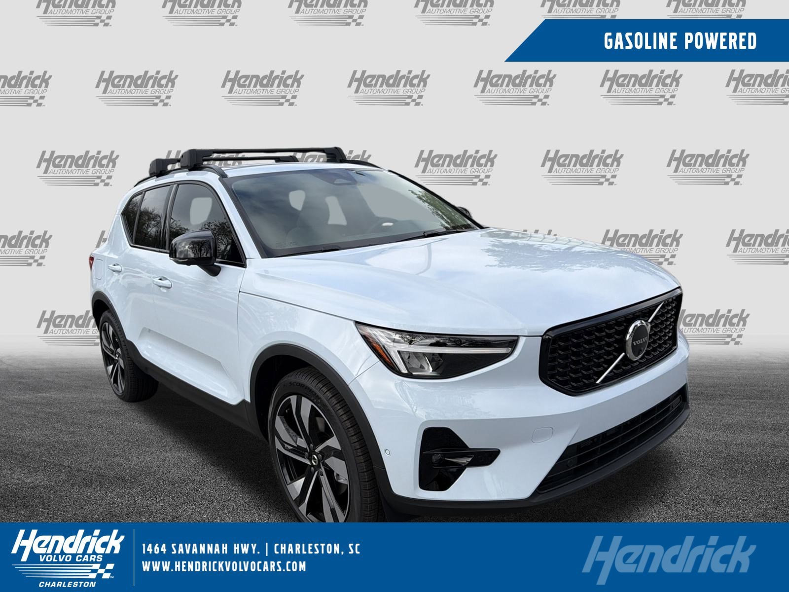 2026 Volvo XC40 Plus's photo