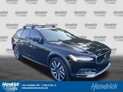 2026 Volvo V90 Cross Country B6 Ultra Wagon