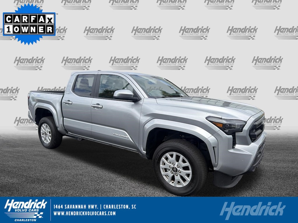 Used 2025 Toyota Tacoma 4WD SR5 Pickup