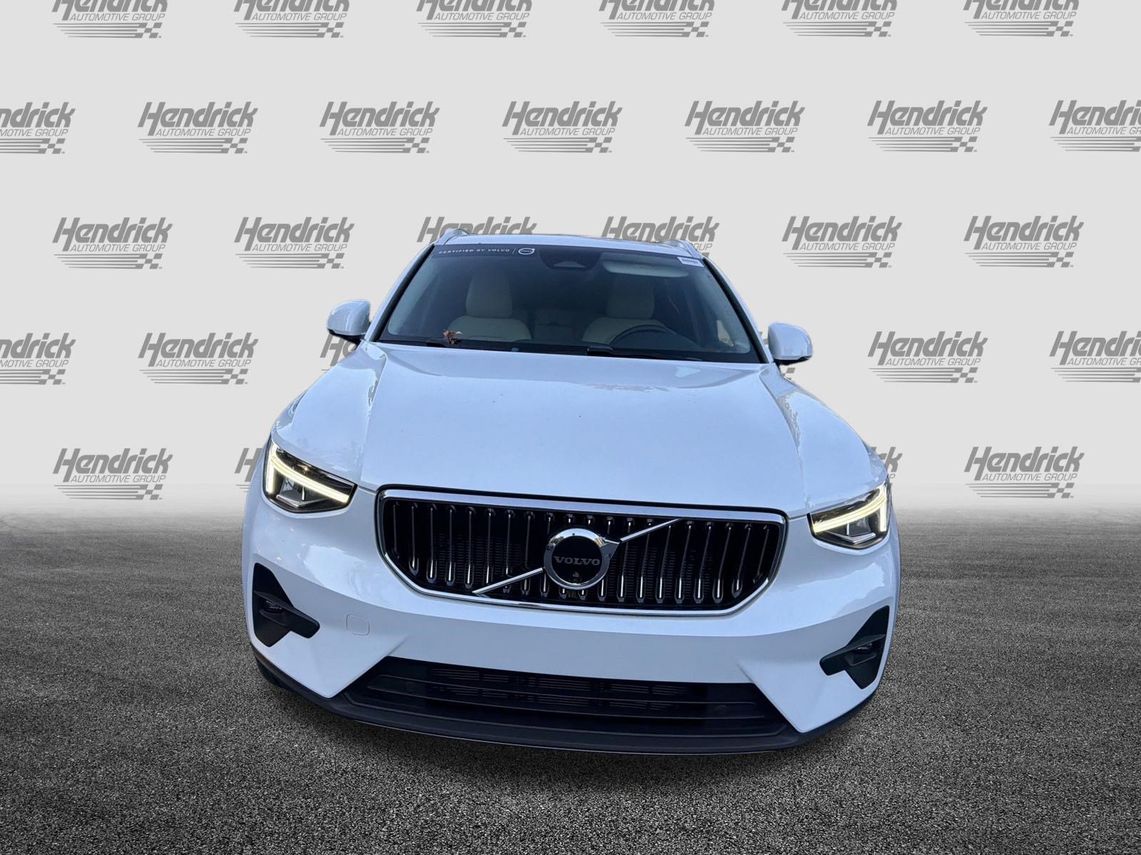 Used 2023 Volvo XC40 Plus Bright Theme SUV