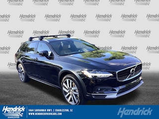 2026 Volvo V90 Cross Country B6 Ultra Wagon