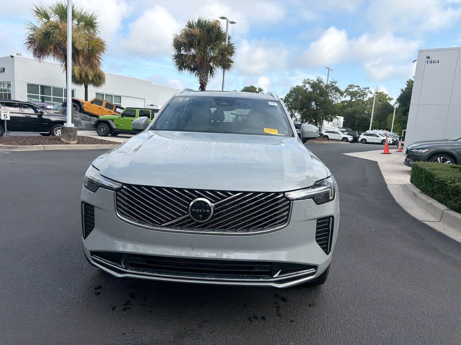 Volvo XC90 Plus