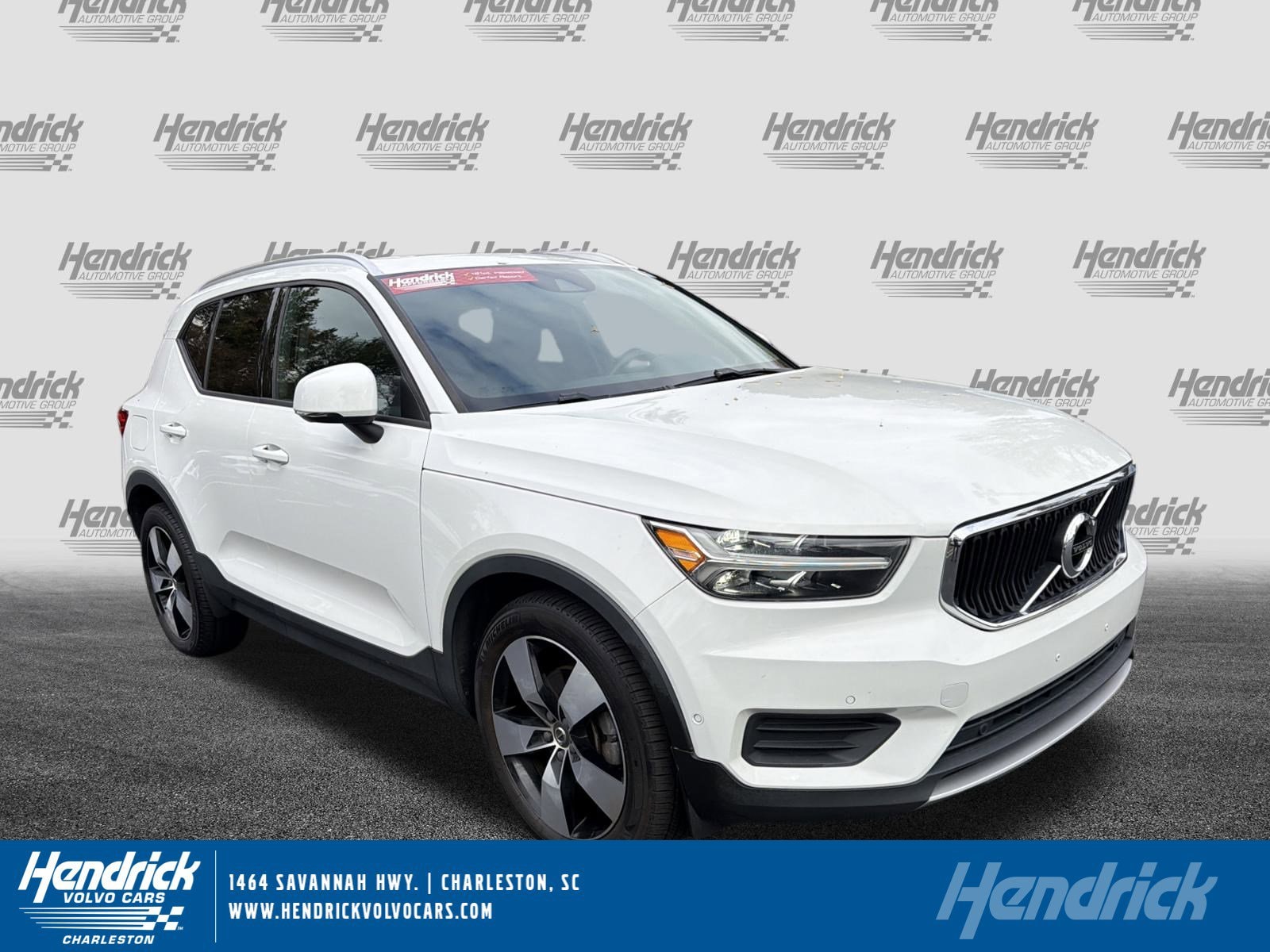 2019 Volvo XC40 Momentum