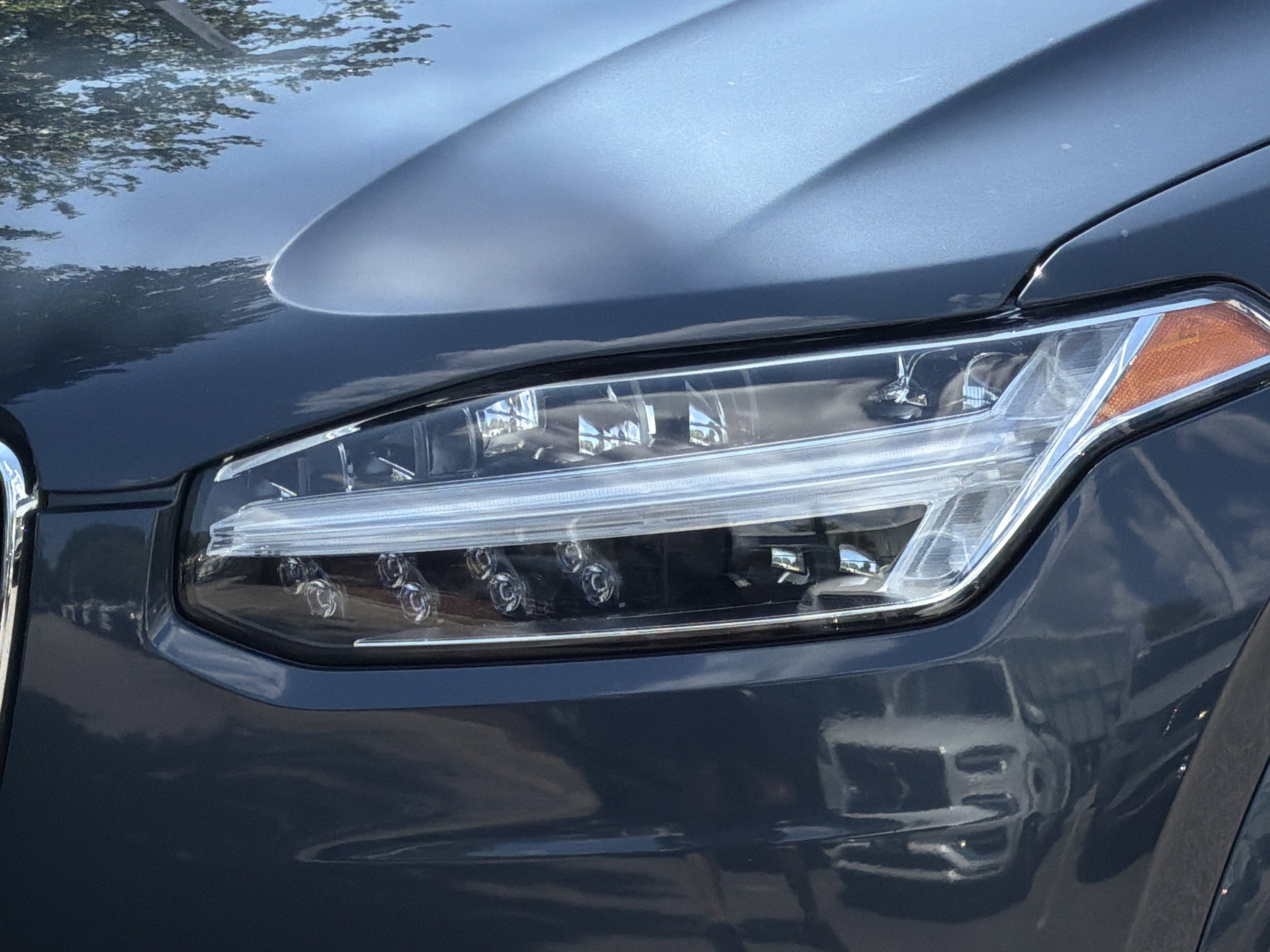 2023 Volvo XC90 Core photo 5