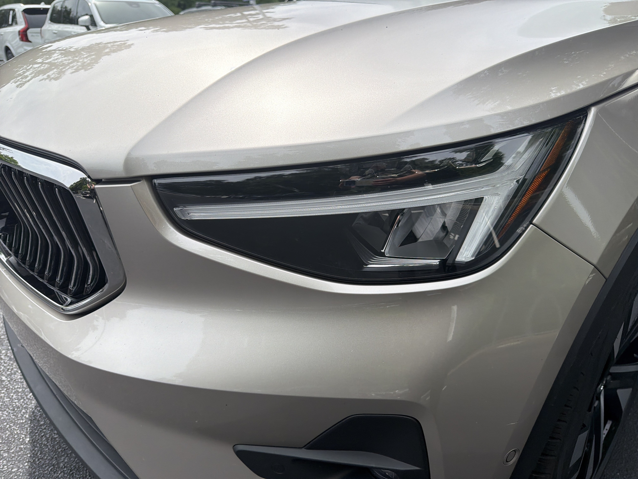 Volvo XC40 Plus Bright Theme