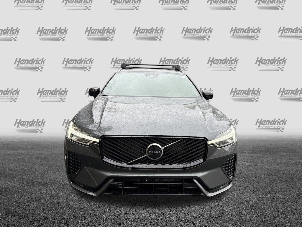 New 2026 Volvo XC60 B5 Core SUV