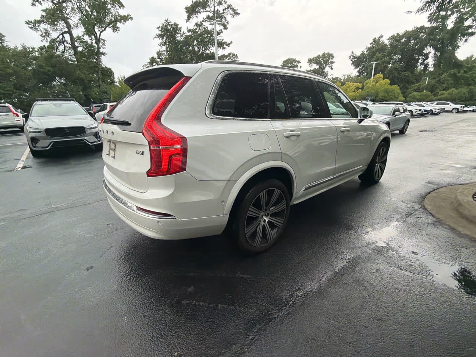 Volvo XC90 Ultimate Bright Theme