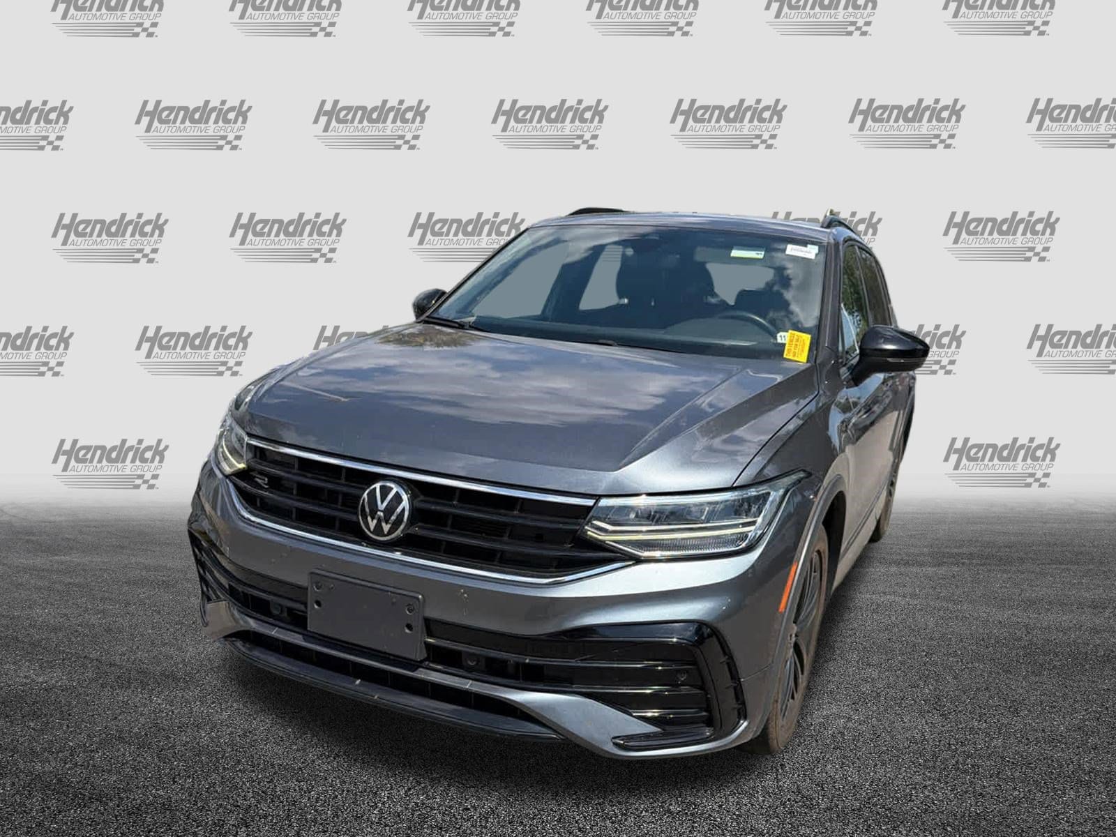 2022 Volkswagen Tiguan SE R-Line Black 4MOTION photo 5