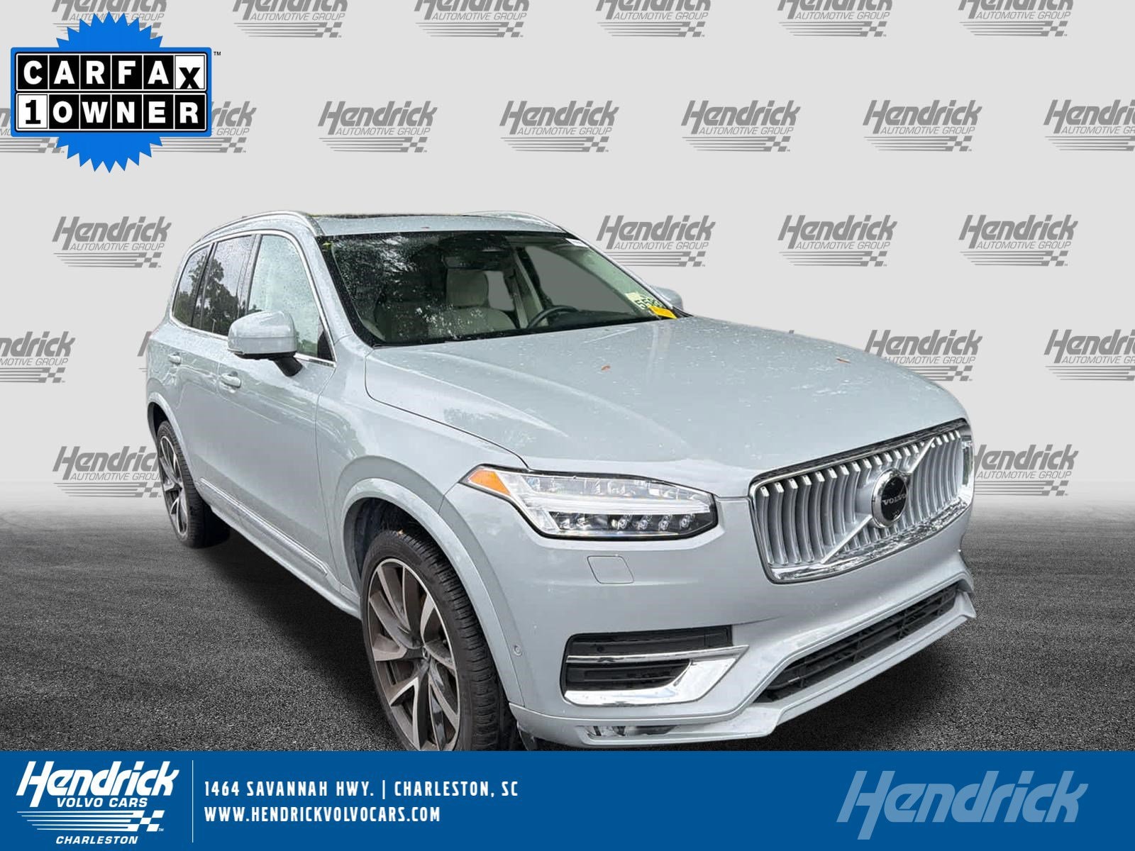 2025 Volvo XC90 B5 Plus Bright 4WD's photo