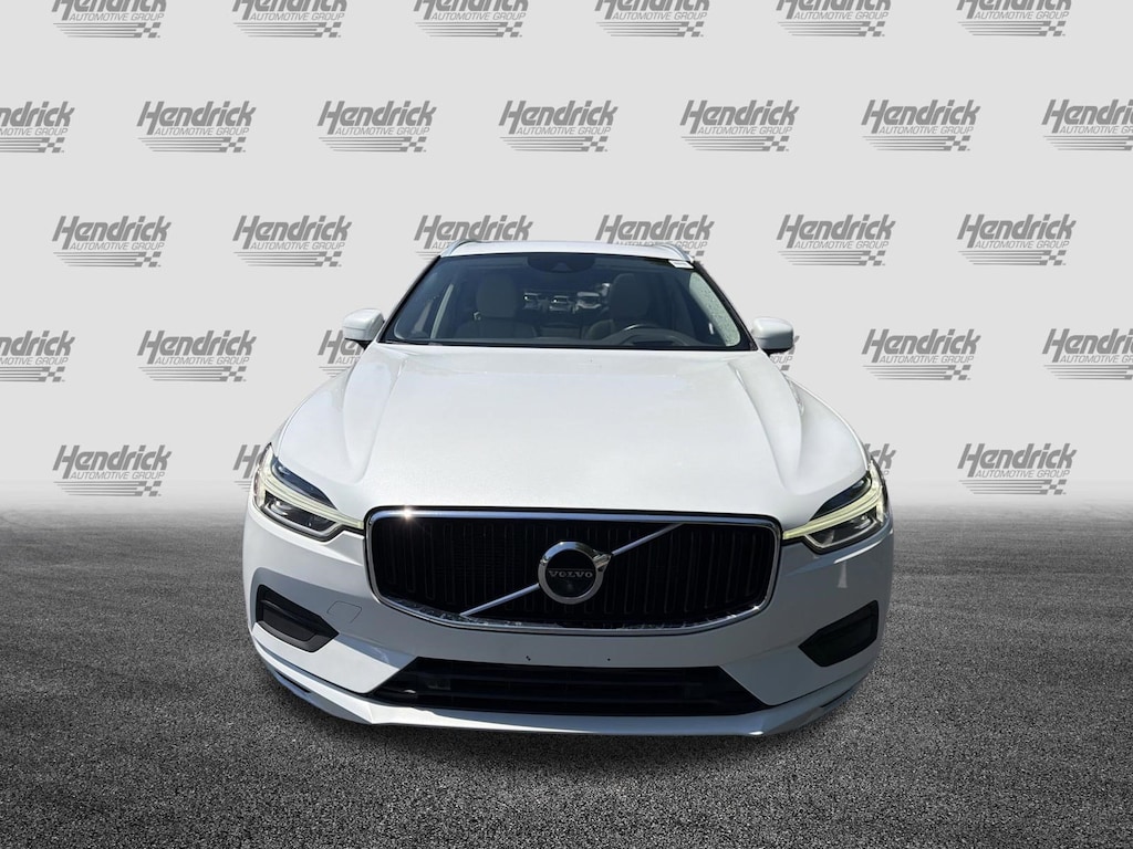 Used 2021 Volvo XC60 Momentum SUV