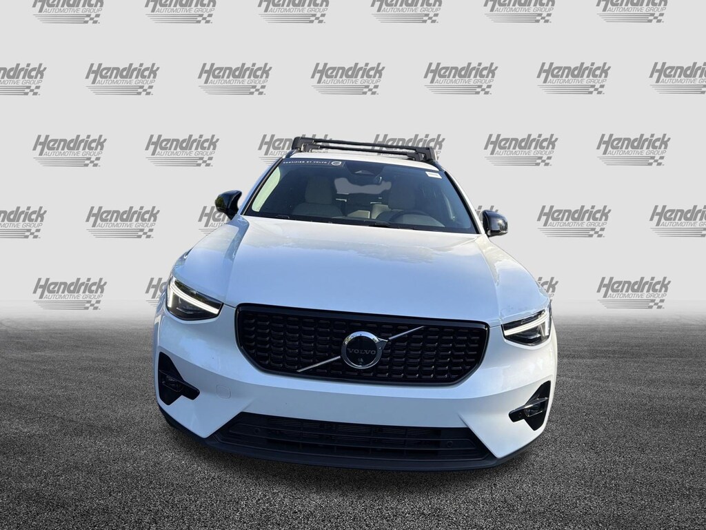 Used 2026 Volvo XC40 Plus SUV