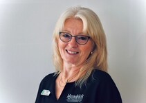 Staff member Lisa Alderson from ID_a5eca342a222