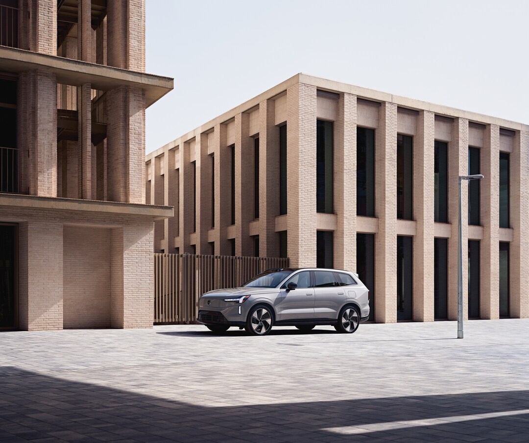 Volvo EX90